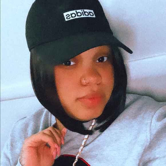 Meet your Posher, Camry - Picture 1 of 1